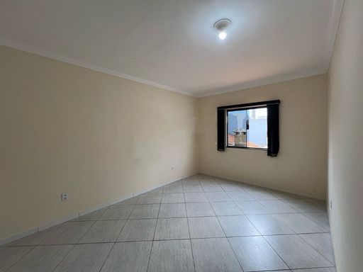 Quarto - Cândido Bertini - Santa Barbara D'Oeste