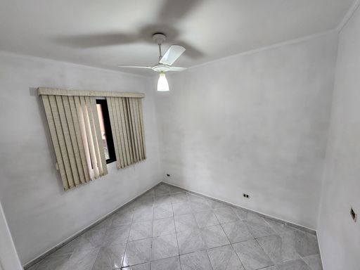 Quarto - Condominio Residencial Itália - Jardim São Francisco - Santa Bárbara d'Oeste