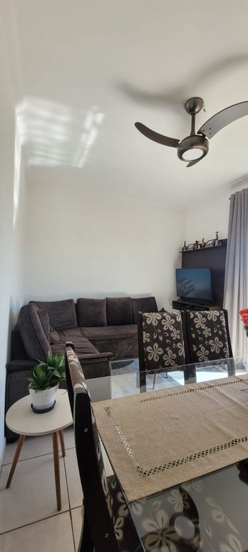 Sala - Condominio Pedras Preciosas - Americana