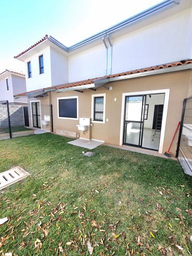 Quintal Privativo - Condominio Villa Flora - Americana