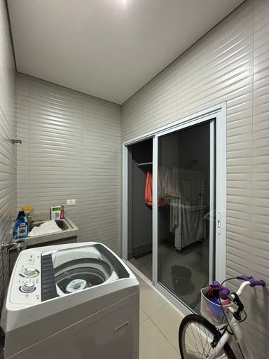 Área de Serviço - Parque Residencial Santa Ines - Santa Barbara d'Oeste