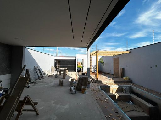 Garagem - Aranha Oliveira - Santa Barbara d'Oeste