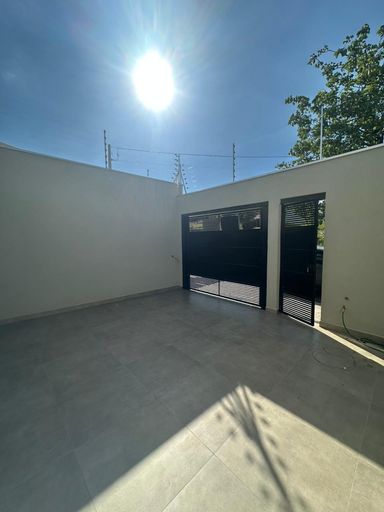 Garagem - Antonio Zanaga II - Americana