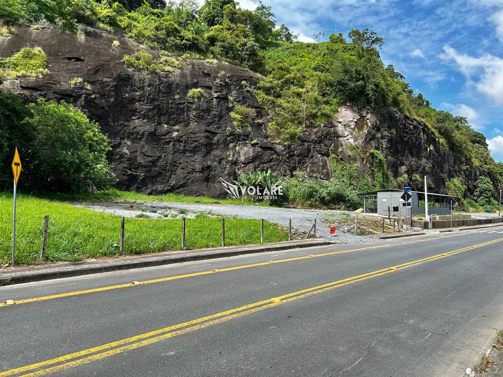 TERRENO COM 2.000 M PARA LOCAÇÃO NO BOA VISTA! — foto 2