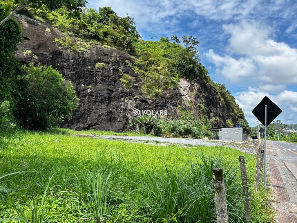 TERRENO COM 2.000 M PARA LOCAÇÃO NO BOA VISTA! — foto 3