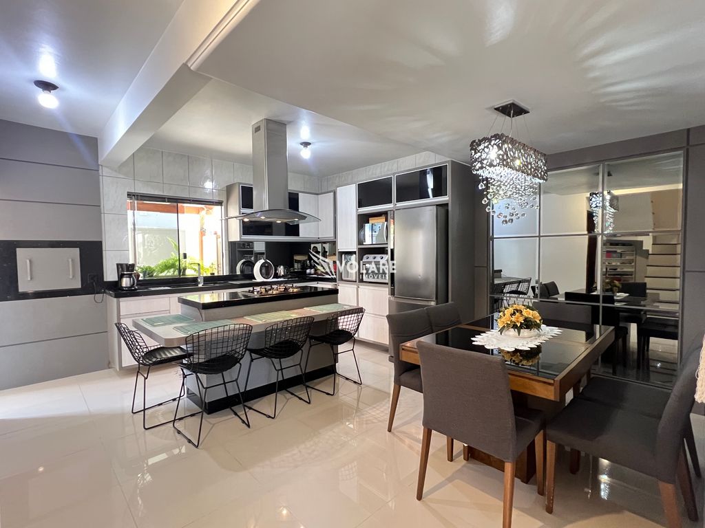 Casa com piscina, à Venda por R$ 850.000 — foto 7