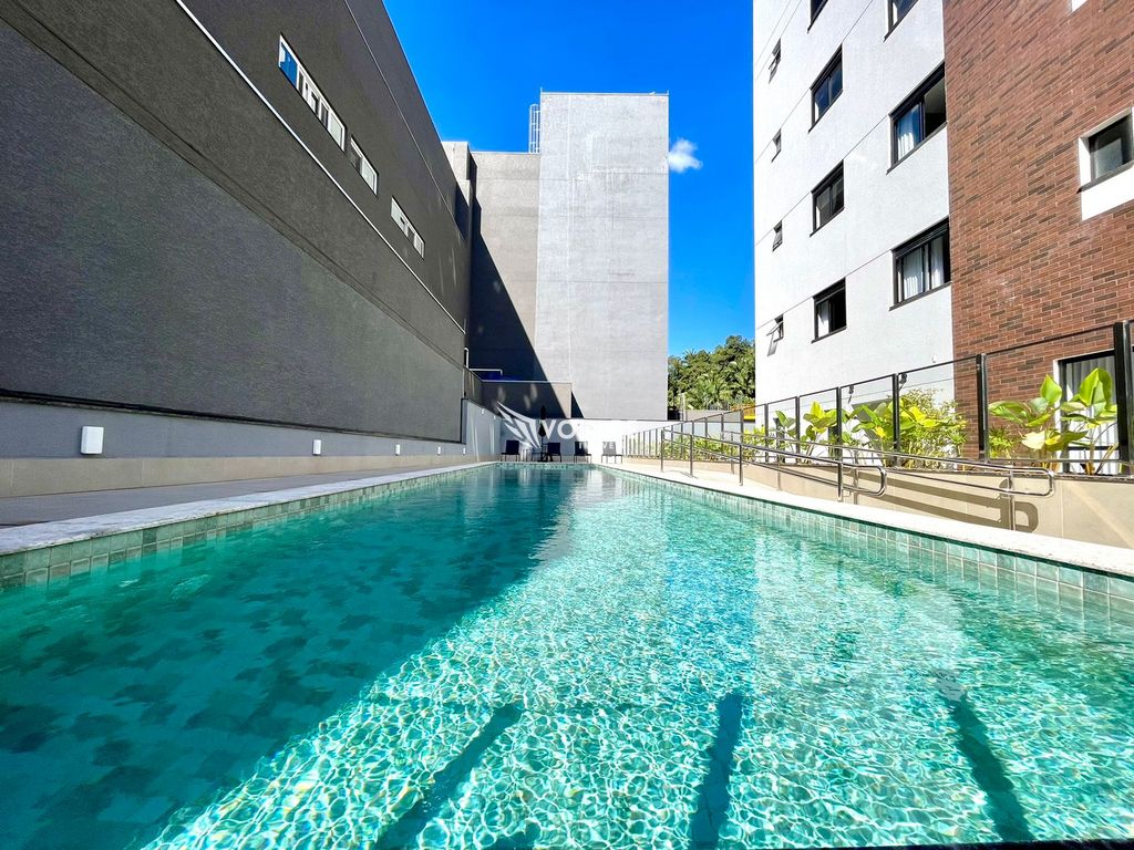 Amplo apartamento novo no centro da cidade — foto 7