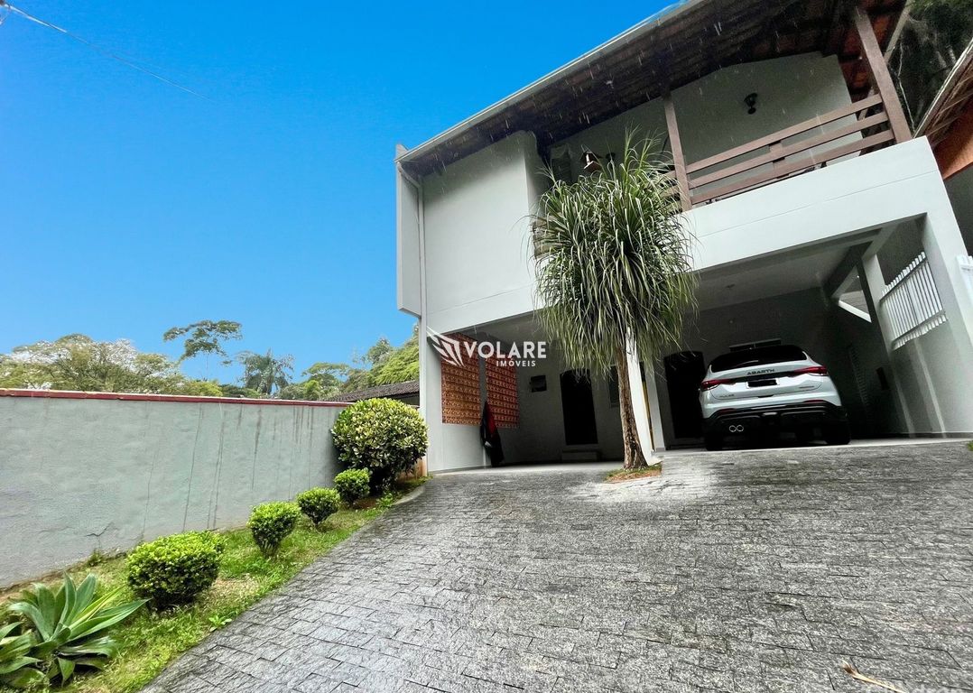 Casa à Venda no Bairro Boa Vista - Recém Reformada! - foto 1