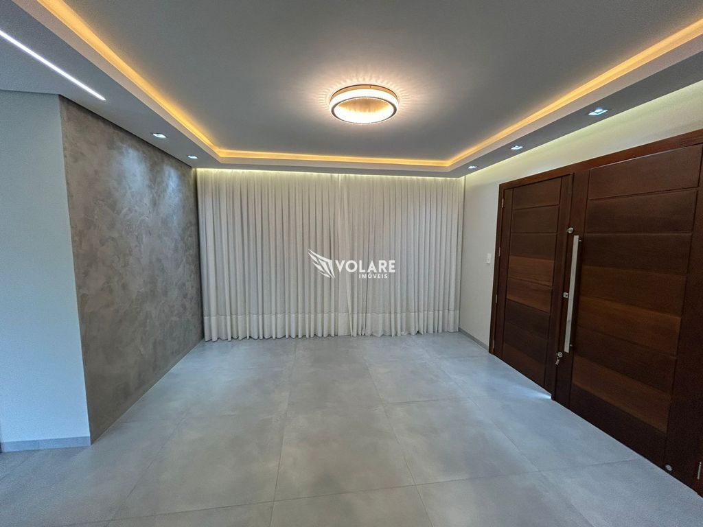 Casa com 4 Dormitórios 3 Suítes Piscina 500m Área útil 2 Vagas R$ 1.950.000,00 — foto 5