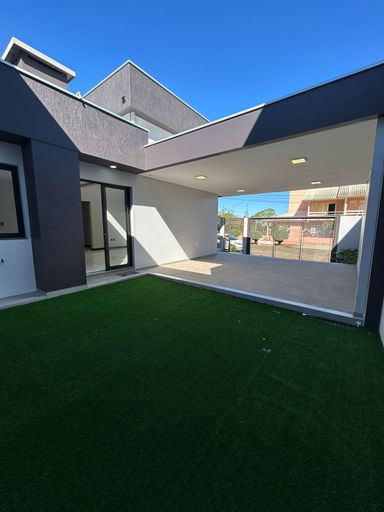 espera de hidraulica para a piscina em dois pontos do patio
