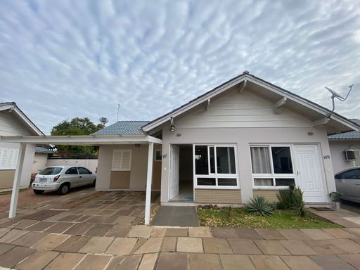 Casa impecável em Condomínio Fechado na Scharlau