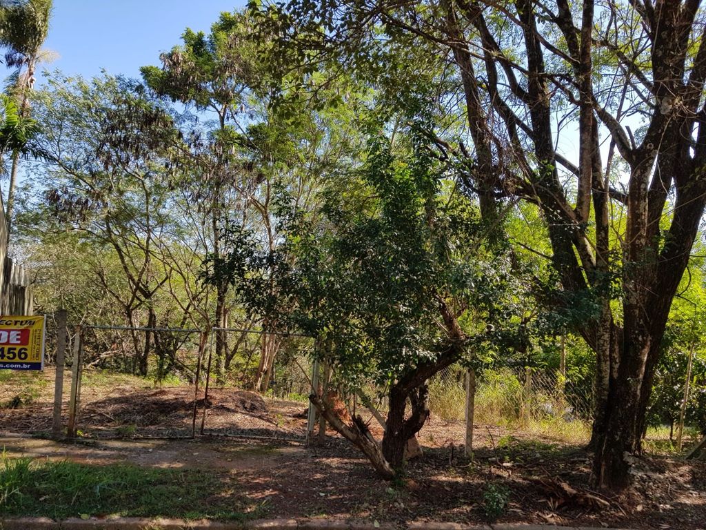 Terreno 312m² local tranquilo em Sousas à venda