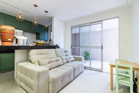 Área Privativa à Venda com 2 quartos, 133m² Rua Prados - Carlos Prates, Belo Horizonte-MG