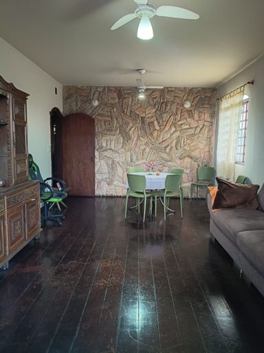 sala para dois ambientes