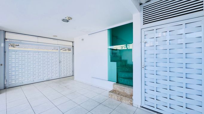 Casa à venda em Vicente de Carvalho, Guarujá