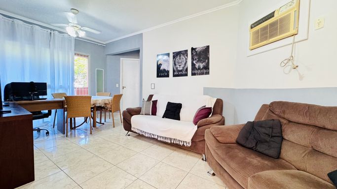 Apartamento à venda, Praia da Enseada, Guarujá