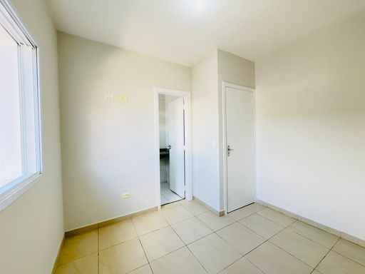 Casa à venda - Guarujá