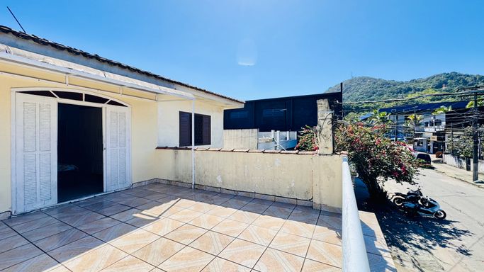 Sobrado à venda, Guarujá