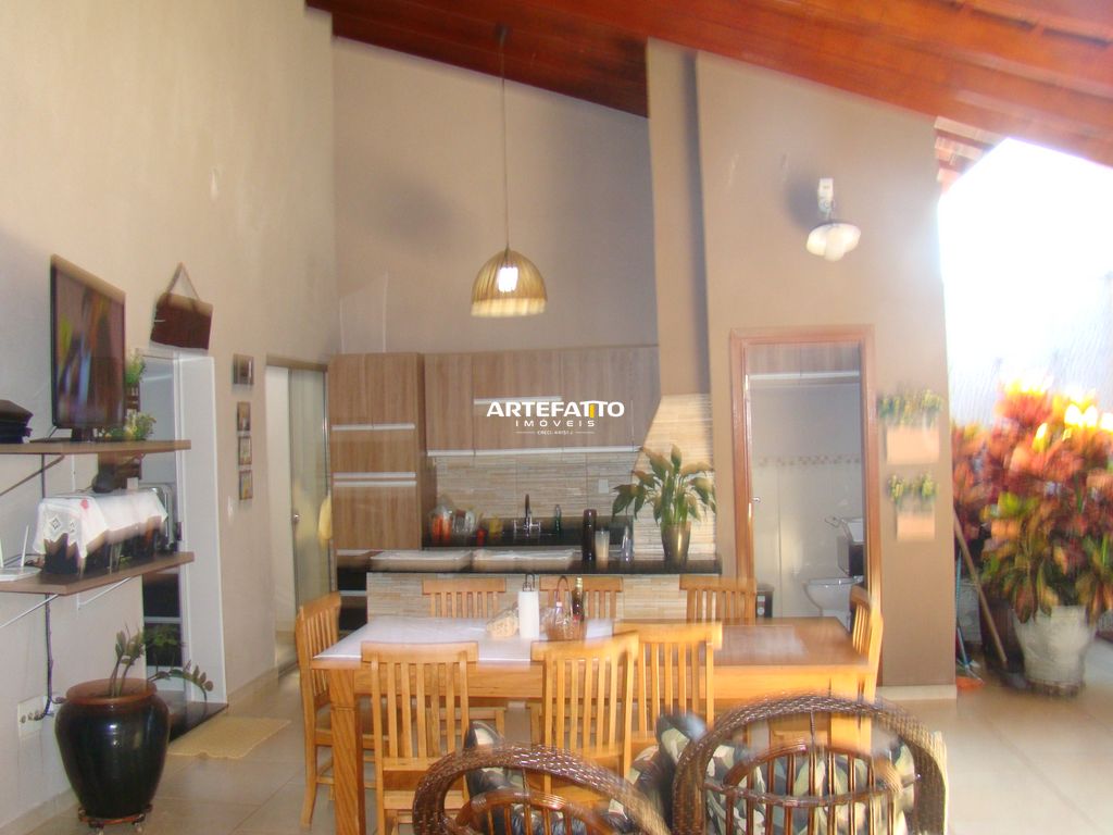 Casa à venda com 3 quartos, 158m² - Residencial São Jerônimo,Franca 