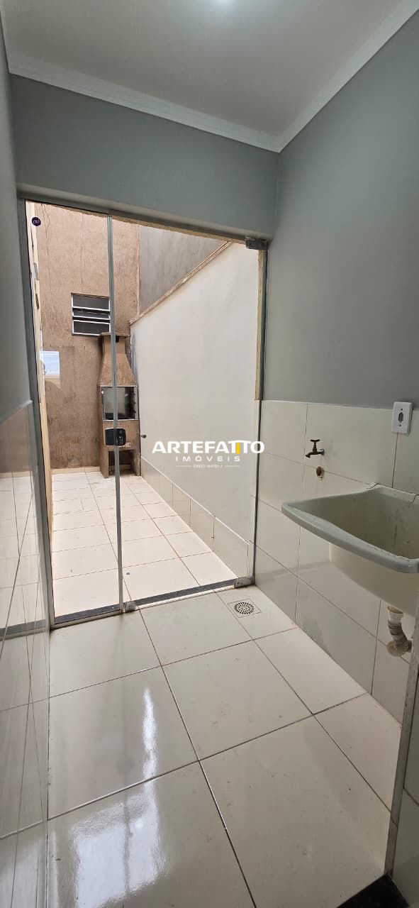  - Apartamento com 2 dormitórios no bairro Palermo City
