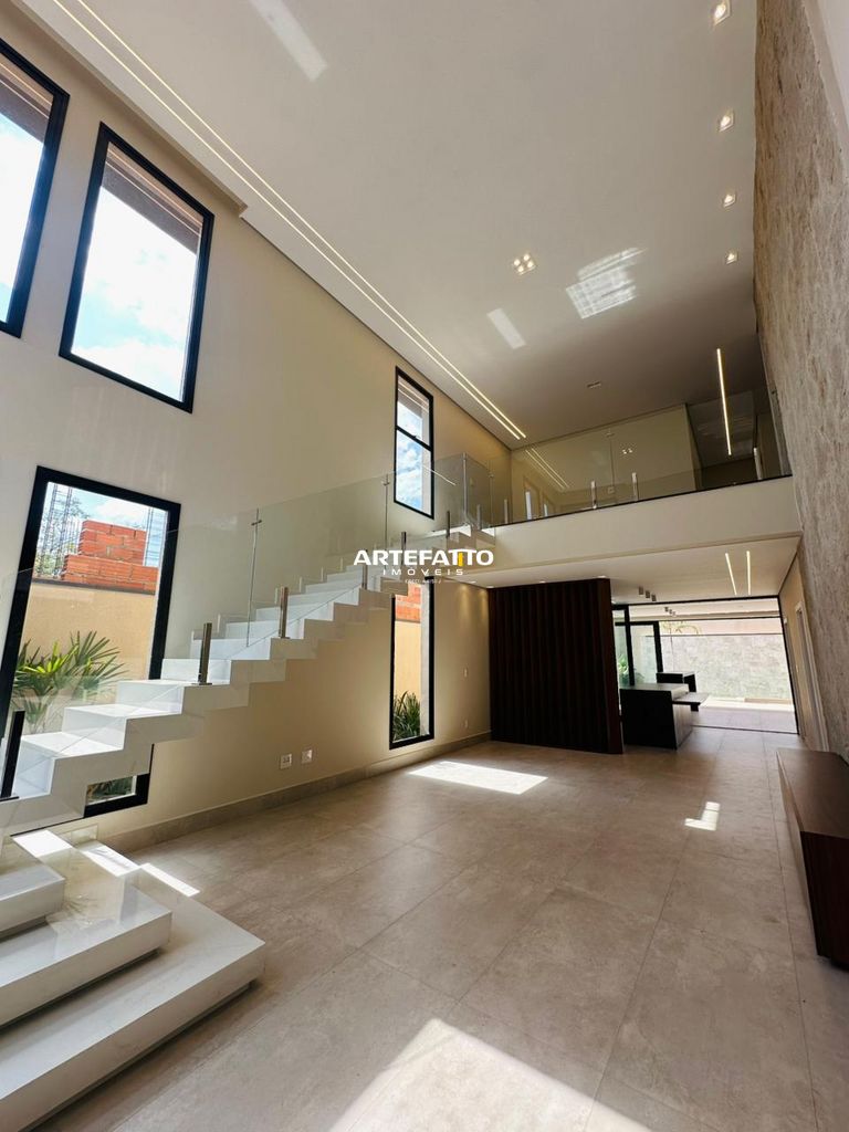 Casa à venda com 4 quartos, 304m² - Villa di Capri,Franca 