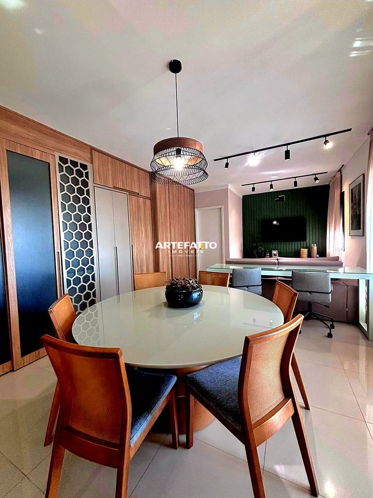 Apartamento à venda com 2 quartos, 96m² - Residencial Paraíso,Franca 