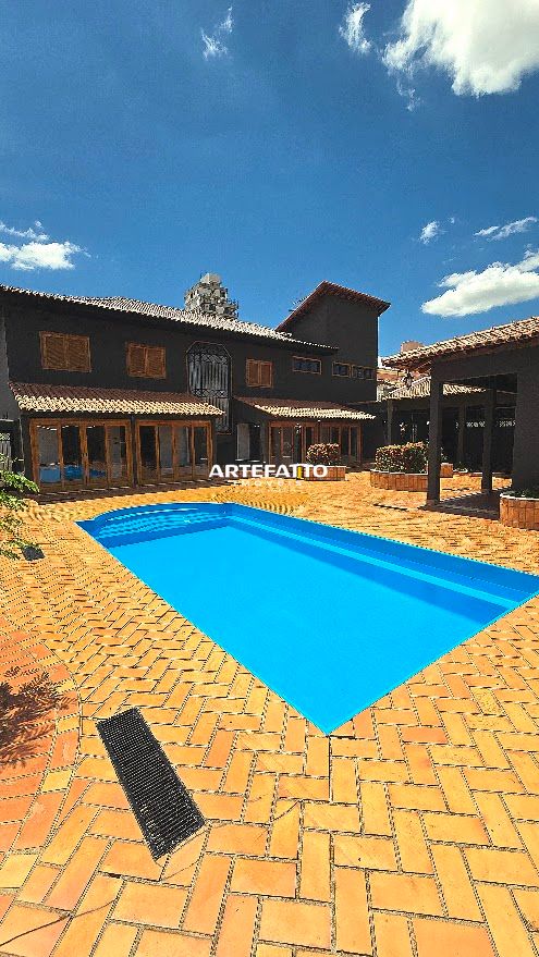 Casa à venda com 4 quartos, 593m² - Vila Flores,Franca 