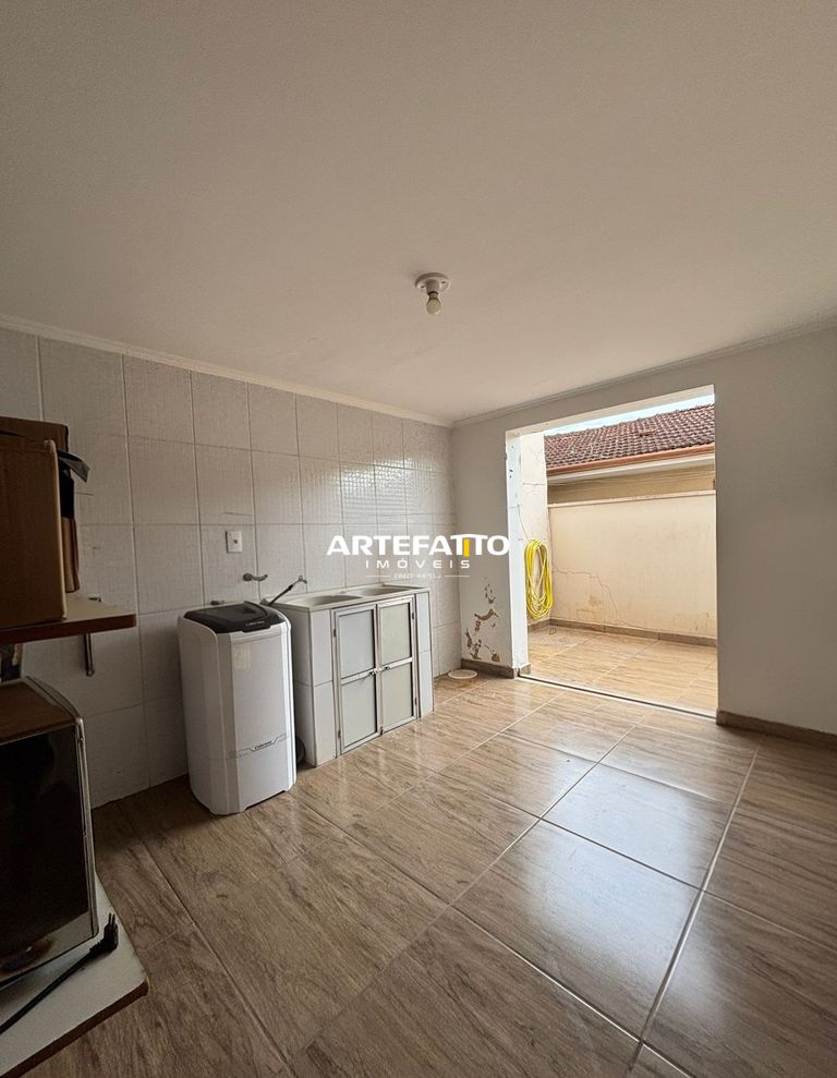  - Casa com 3 dormitórios no bairro Jardim Boa Esperança