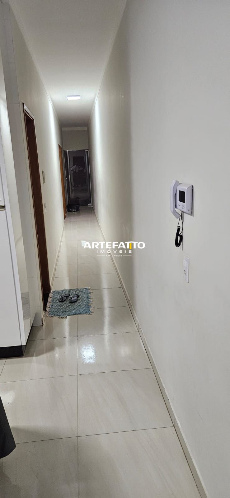  - CASA A VENDA BAIRRO SANTA TEREZINHA