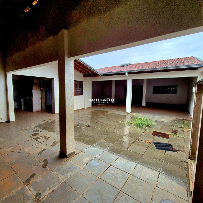 Casa à venda com 4 quartos, 389m² - Vila Santos Dumont,Franca 