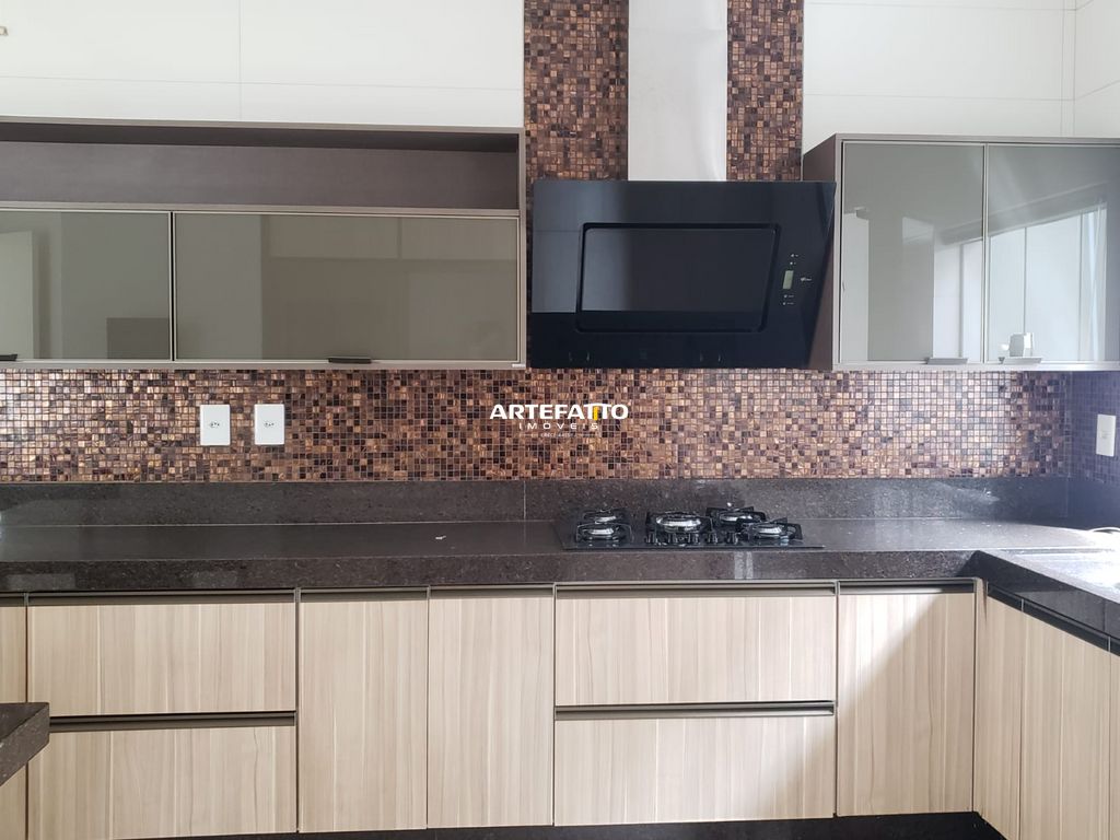  - Casa Jardim Piratininga - 04 dormitórios