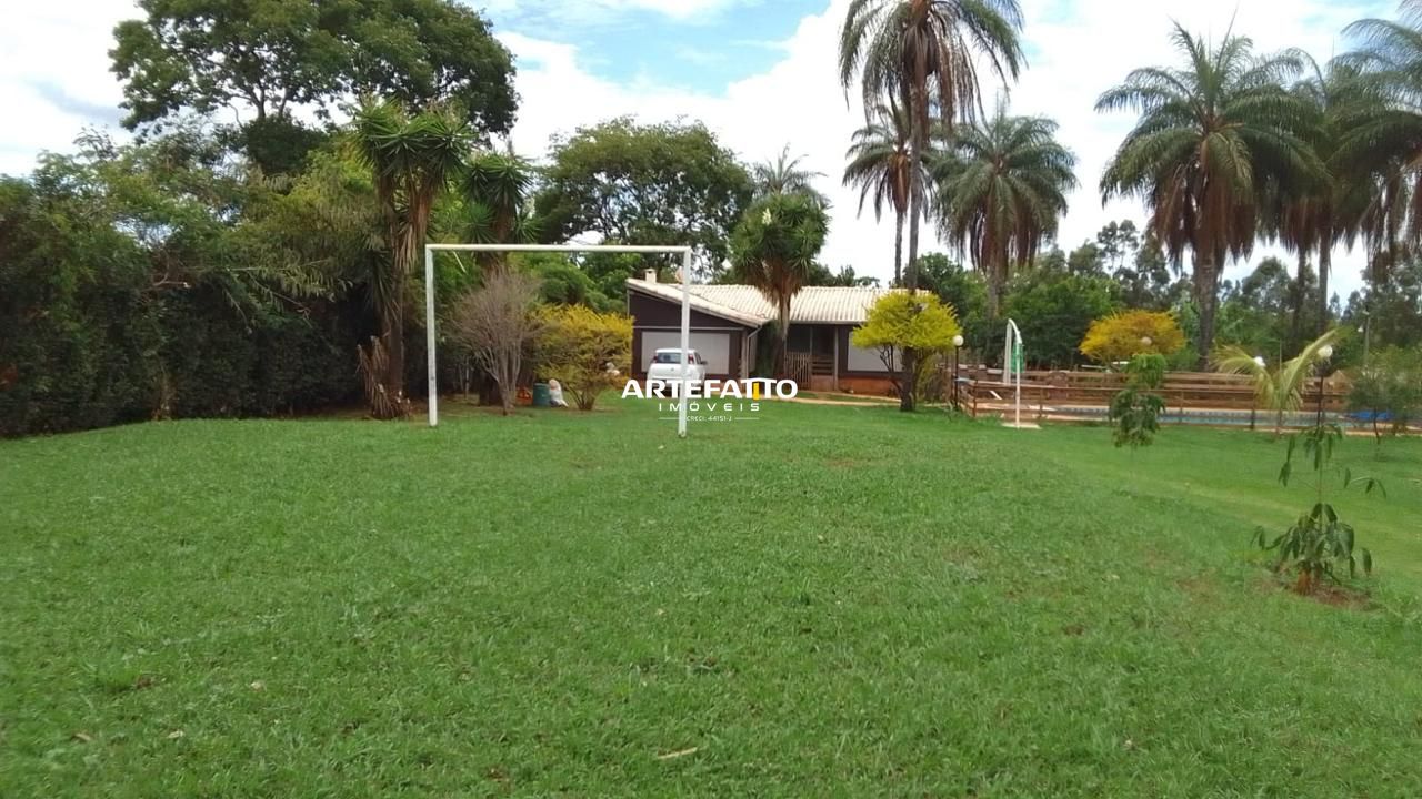 Fazenda à venda com 2 quartos - Condomínio Estância Tropical,Cristais Paulista 