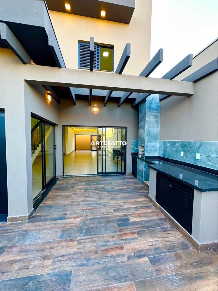 Casa à venda com 3 quartos, 146m² - Jardim Três Colinas,Franca 