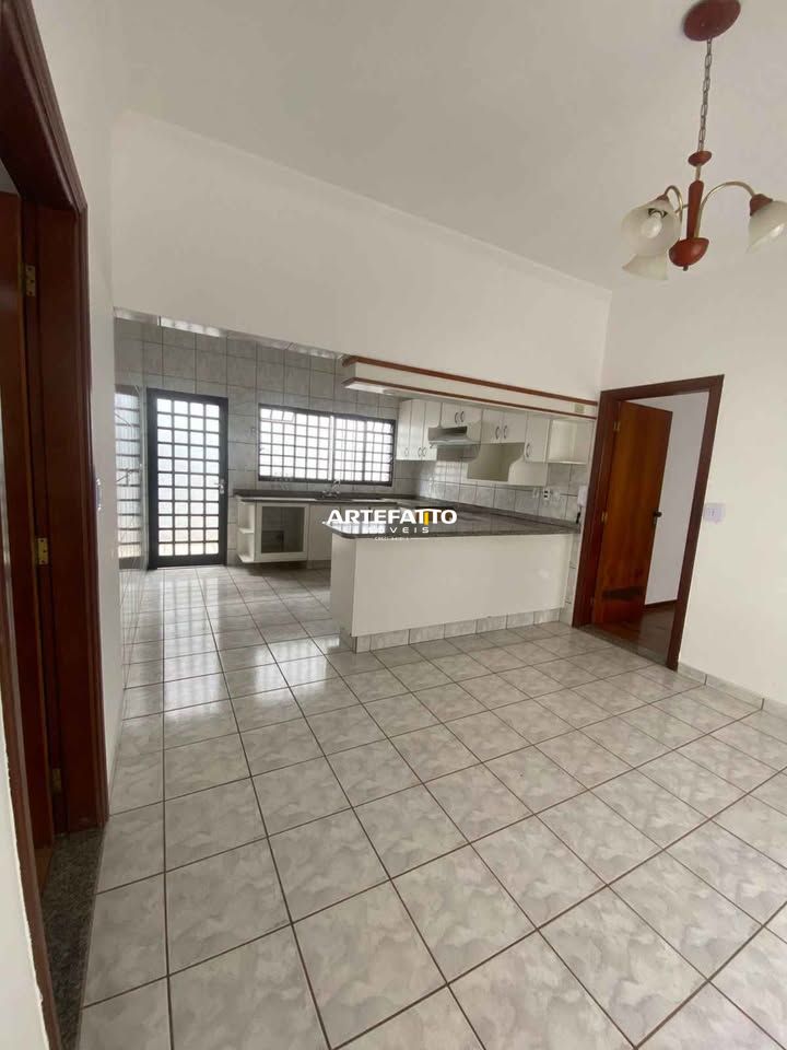 Casa à venda com 3 quartos, 186m² - Vila Formosa,Franca 