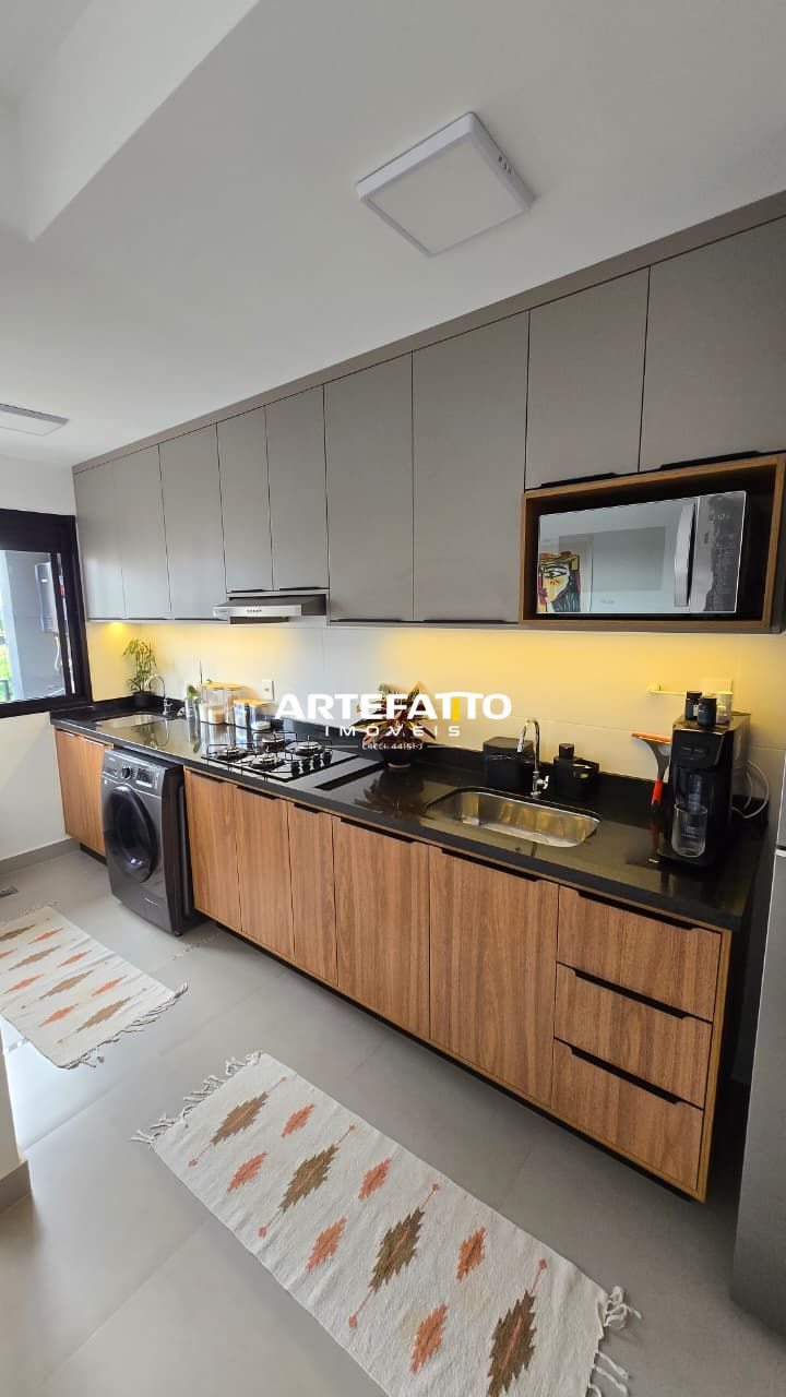  - Vende-se Apartamento no Edifício  Sou Andar Alto
