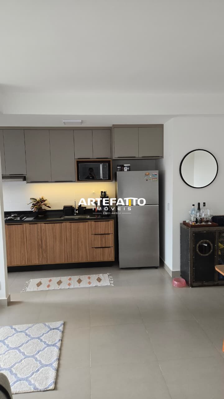  - Vende-se Apartamento no Edifício  Sou Andar Alto