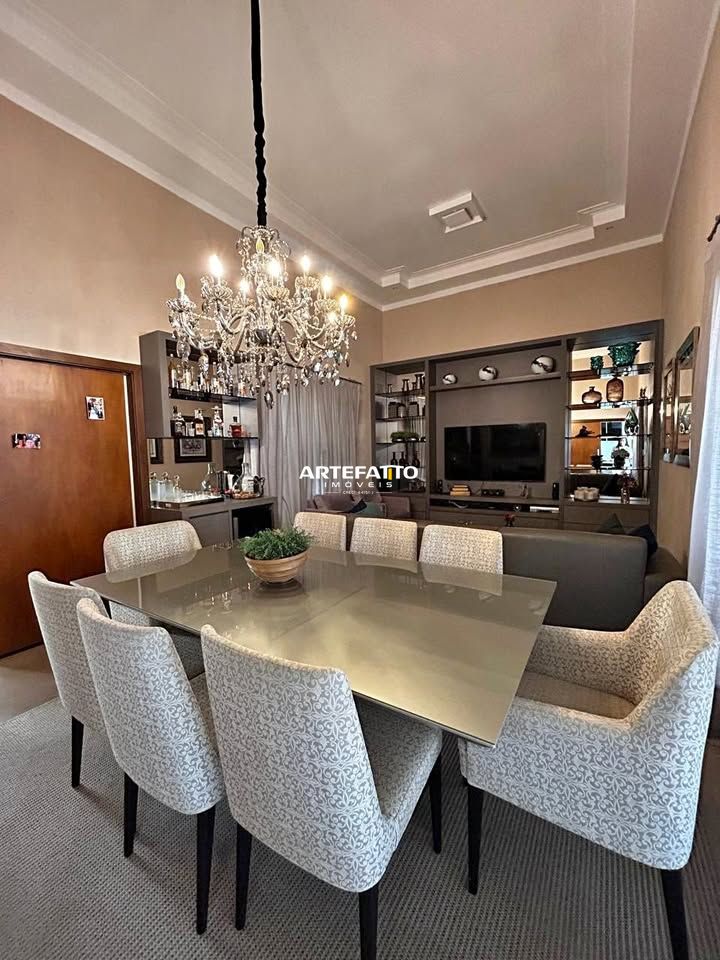  - CASA À VENDA NO JARDIM PIRATININGA I