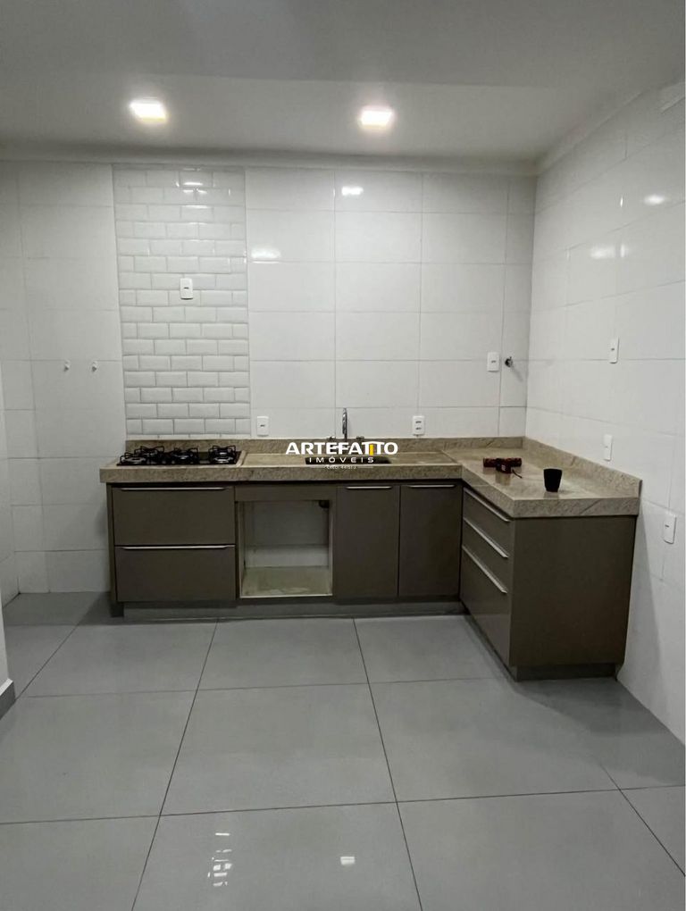 Casa à venda com 3 quartos, 90m² - Jardim Aeroporto II,Franca 