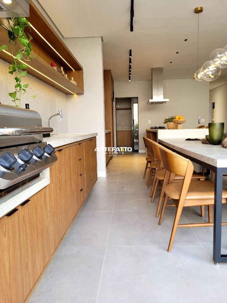 Casa à venda com 4 quartos, 300m² - Villa di Capri,Franca 