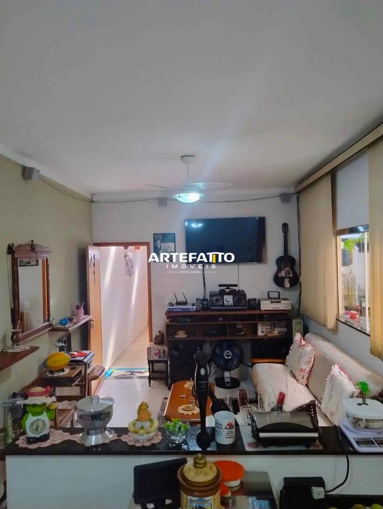  - Casa com 2 dormitórios no bairro Villagio Mundo Novo