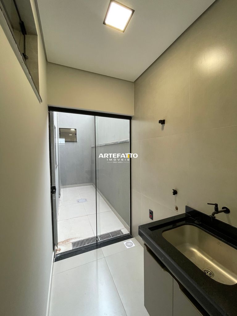  - Apartamento com 2 dormitórios no Jardim Botânico