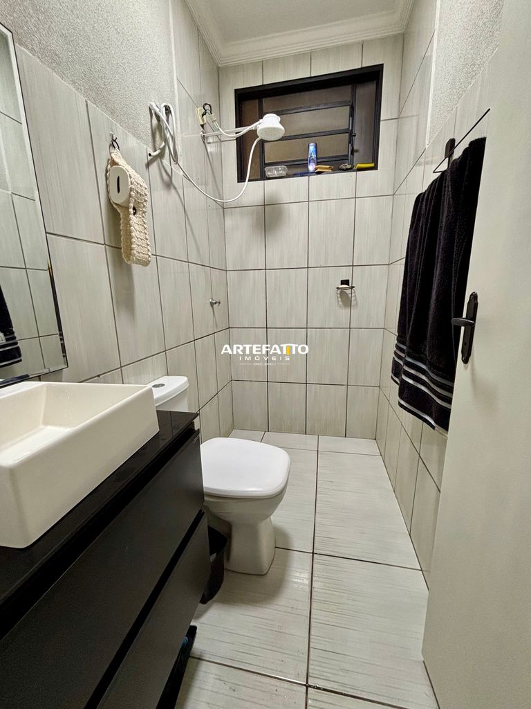  - Casa terreno inteiro no bairro Residencial Palermo