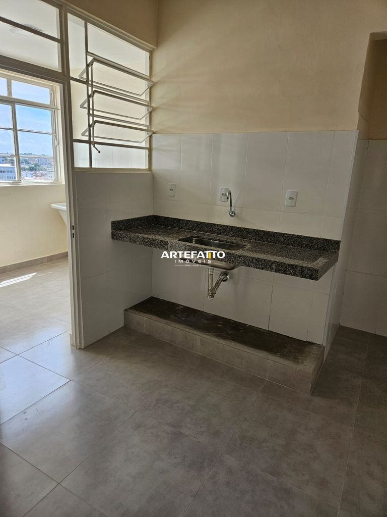  - VENDE-SE APARTAMENTO EDÍFICIO TRÊS COLINAS- CENTRO DE FRANCA