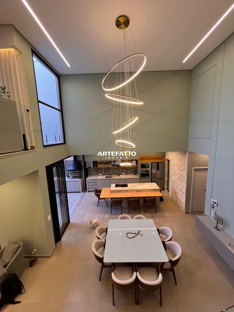 Casa à venda com 3 quartos, 257m² - Jardim Natal,Franca 