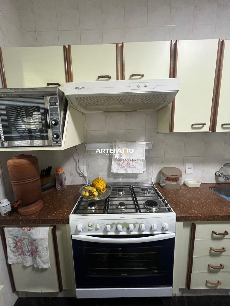  - Casa com 3 dormitórios no Jaridm Noêmia