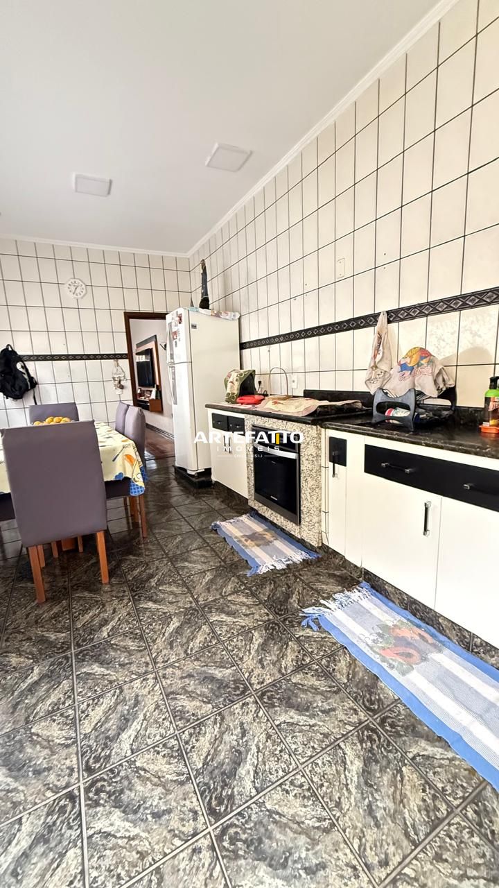 Casa à venda com 3 quartos, 118m² - Residencial Jardim Vera Cruz,Franca 