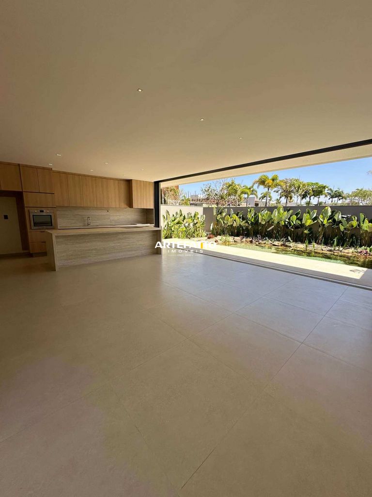 Casa à venda com 3 quartos, 220m² - Condomínio Veredas de Franca,Franca 