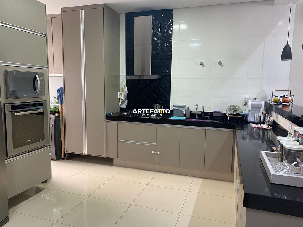 Apartamento à venda com 2 quartos, 78m² - Jardim Santa Lúcia,Franca 