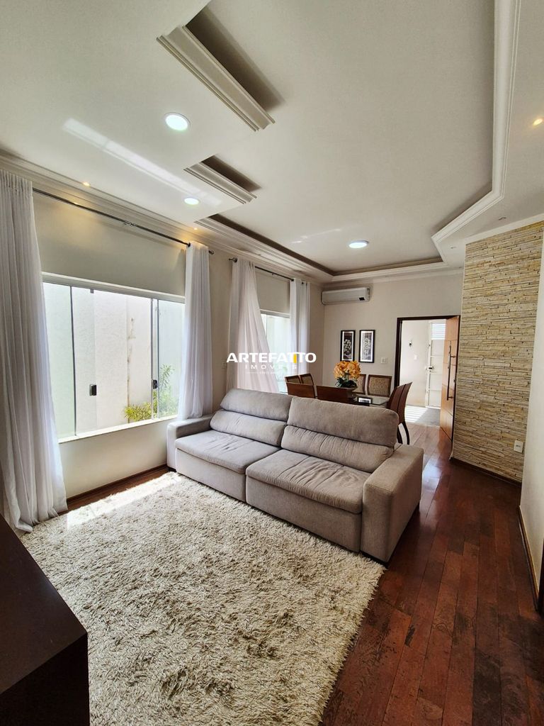 Casa à venda com 2 quartos, 100m² - Jardim Piratininga,Franca 