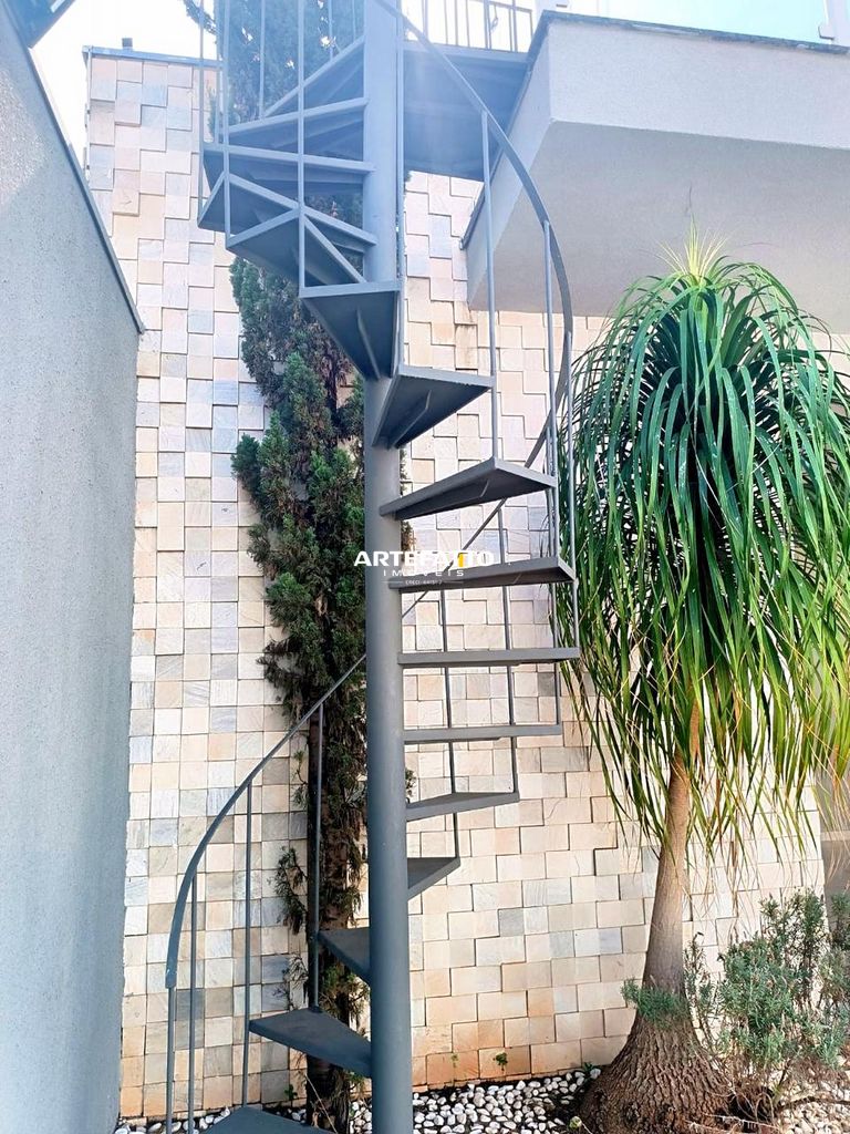 Sobrado à venda com 3 quartos, 150m² - Jardim Santa Lúcia,Franca 